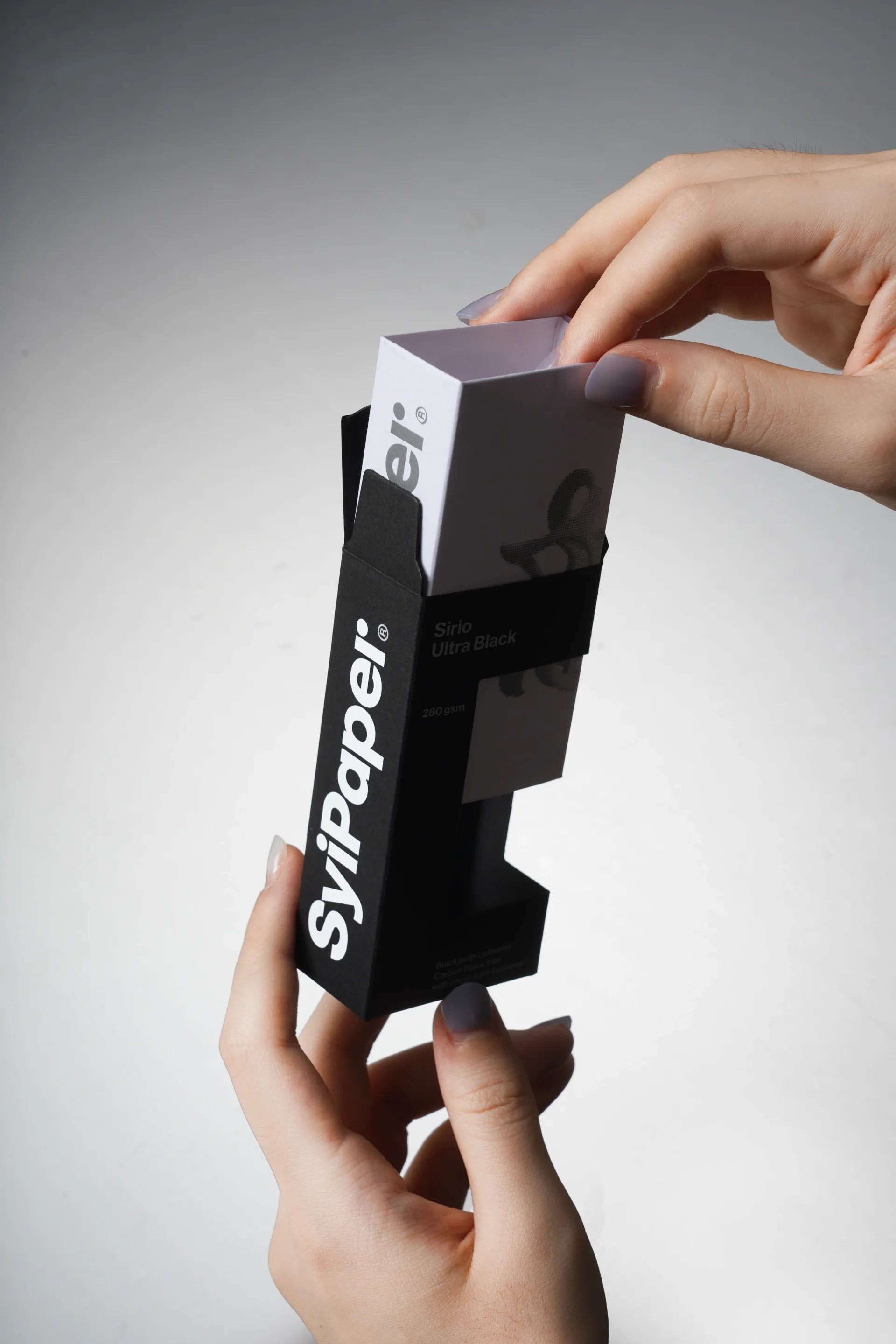SyiPaper: A Visual Identity That Expands the Materiality of Paper into a Brand Experience 6