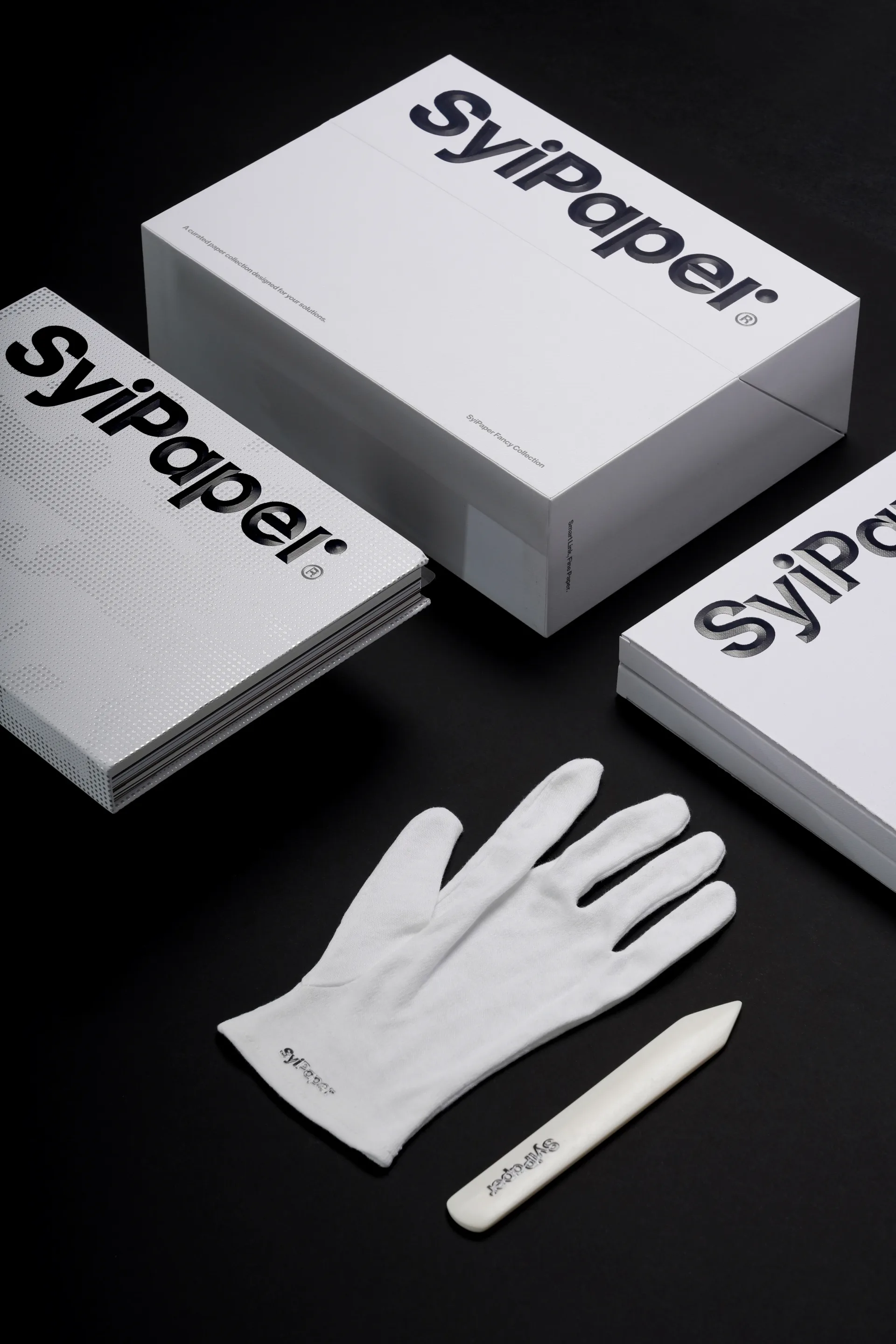 SyiPaper: A Visual Identity That Expands the Materiality of Paper into a Brand Experience 10
